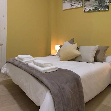 Cozy And Well Located Apartment In The Center Of Seville Ngoại thất bức ảnh